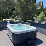 Floating House - Sea Apartment